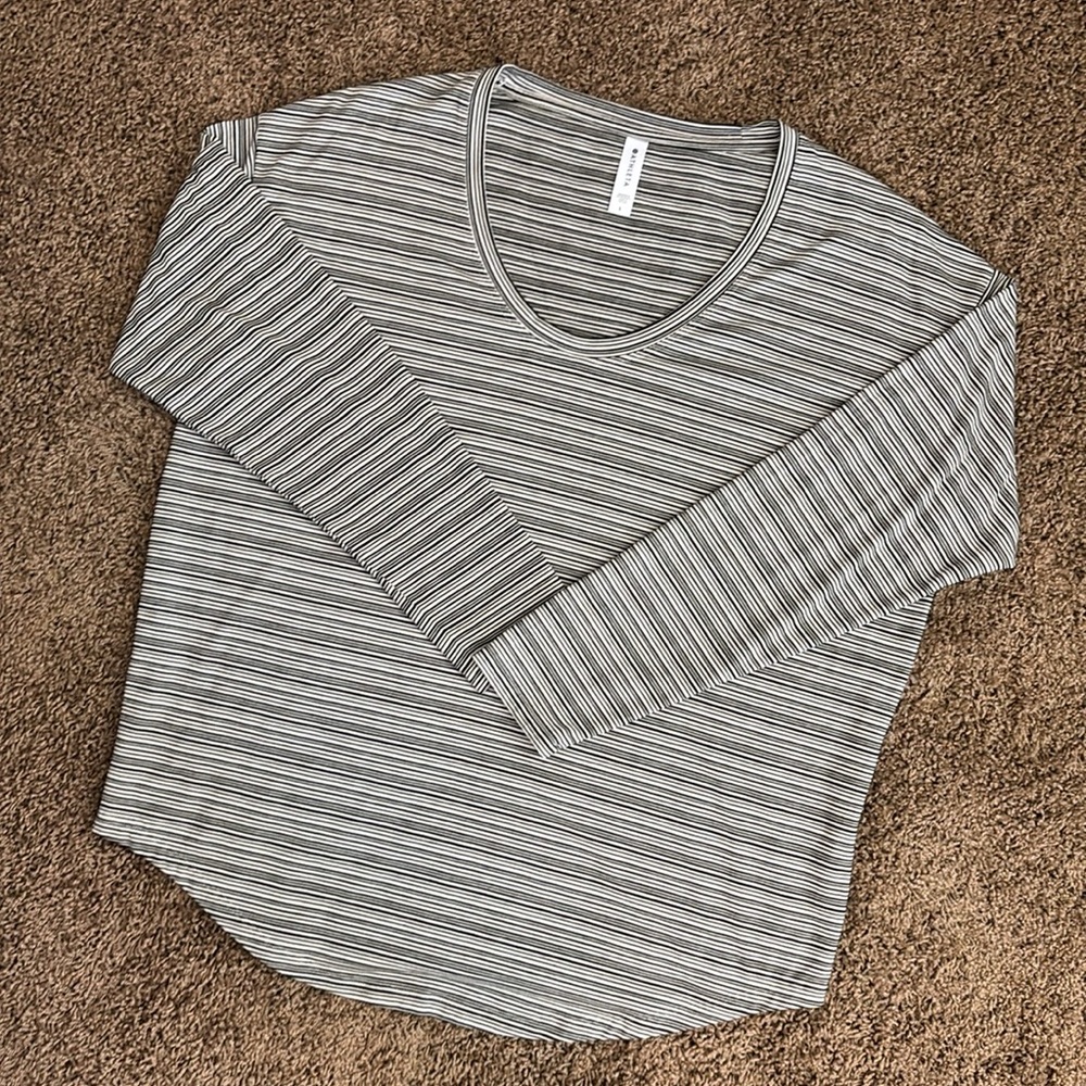 ATHLETA 🖤 Clouldlight Stratus Top